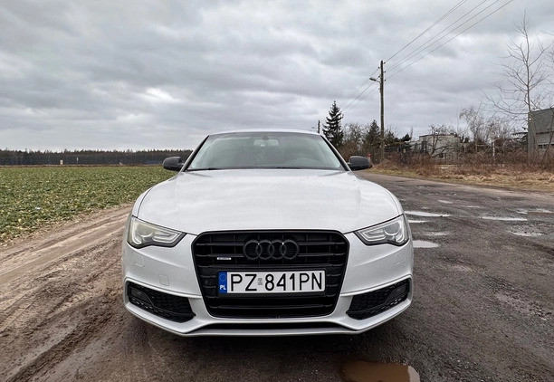 Audi A5 cena 65000 przebieg: 219000, rok produkcji 2015 z Poznań małe 79